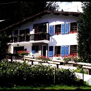  Albergue Chamonix Lodge